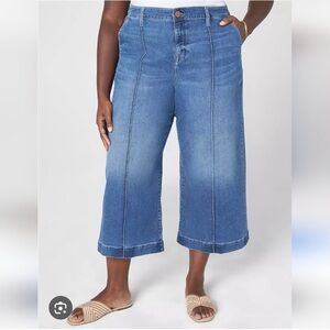Wide-Leg cropped Jeans
